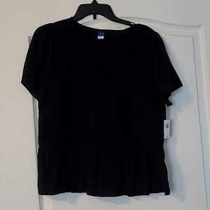 Ruffled bottom short sleeve shirt